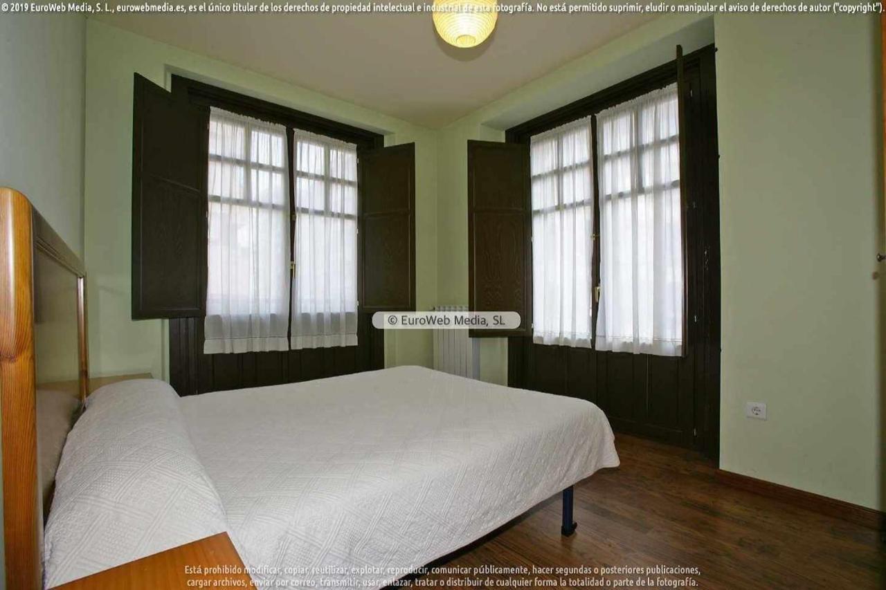 Apartamento 3 Casa Graciano Onís Esterno foto