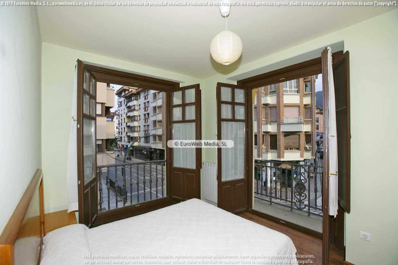 Apartamento 3 Casa Graciano Onís Esterno foto